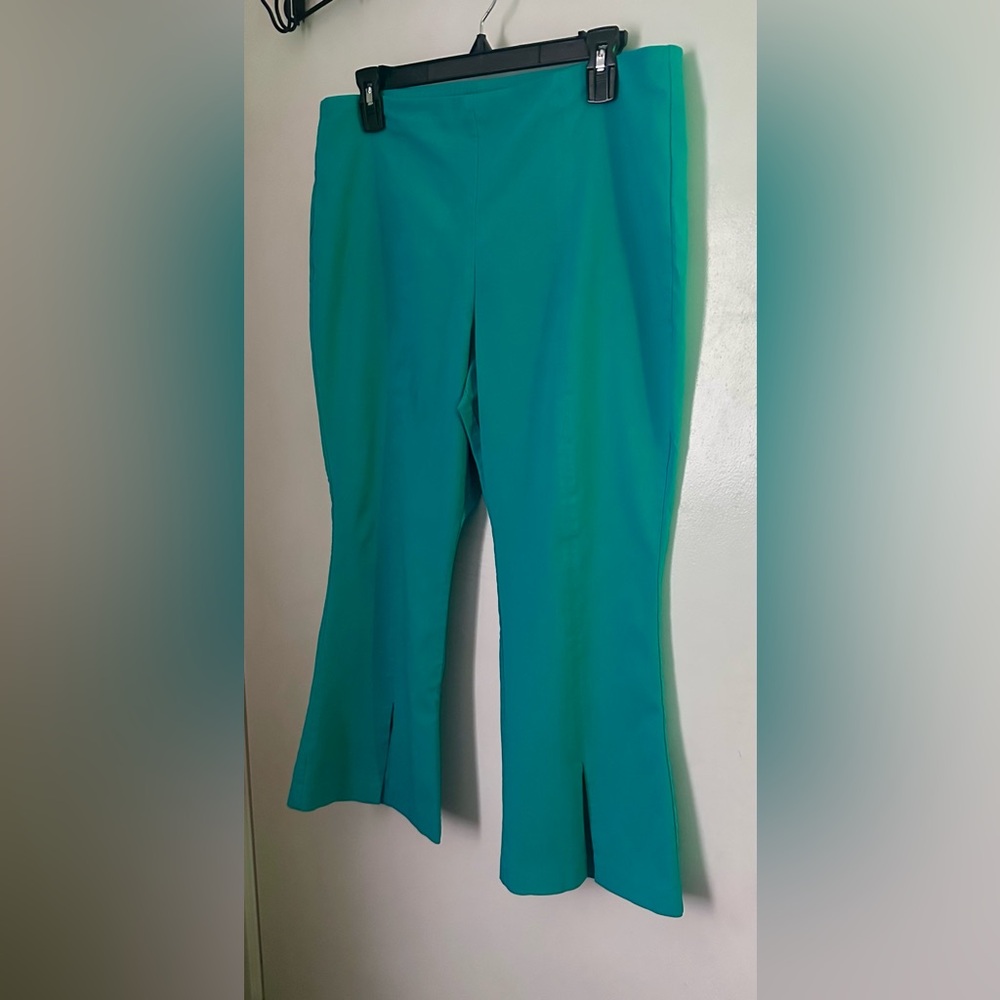 I.N.C. Split Hem Capri Pants